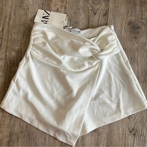 NWT ZARA White Skort 🤍